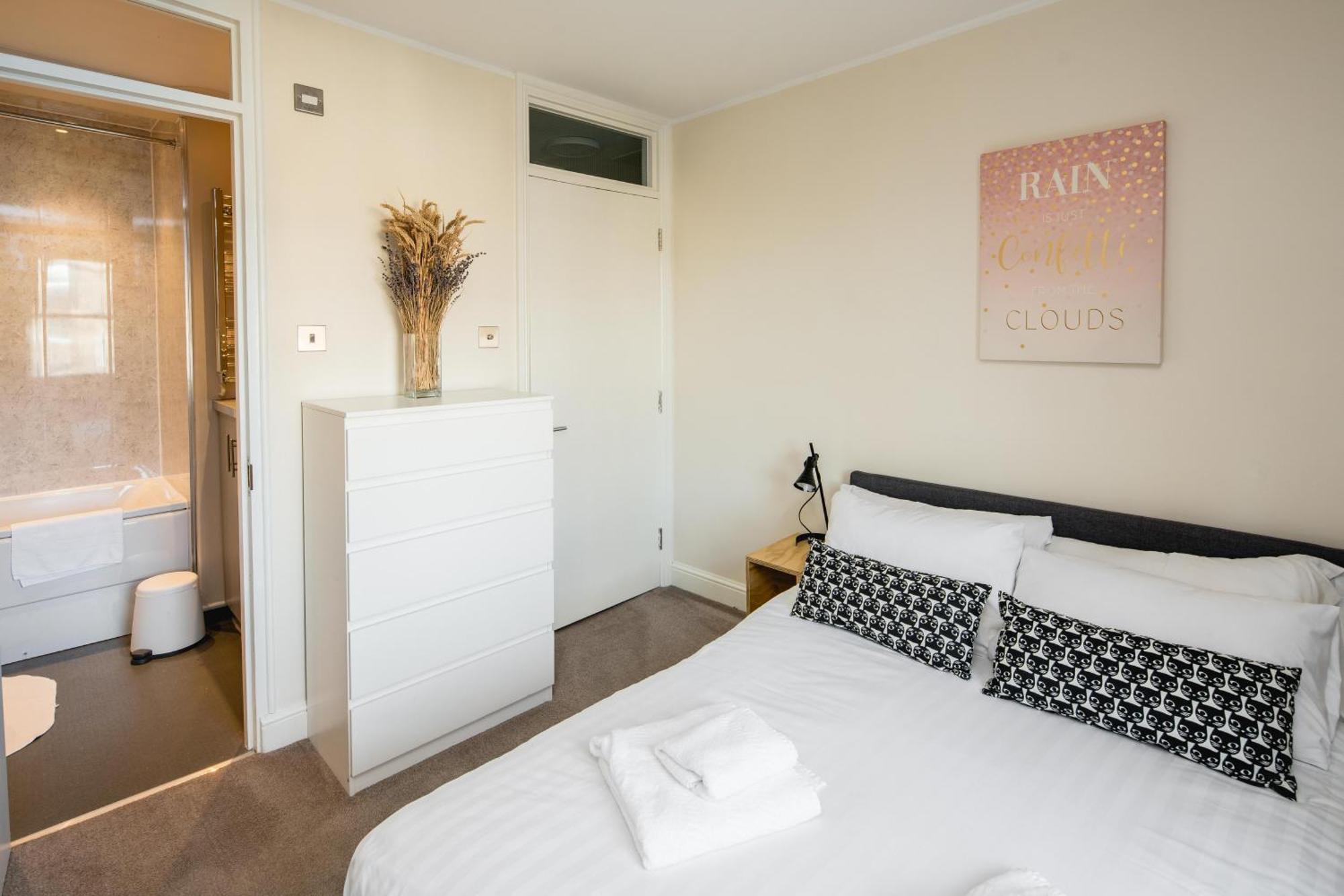 Superb 1Bd Flat In The Heart Of Camden Town Διαμέρισμα Λονδίνο Εξωτερικό φωτογραφία